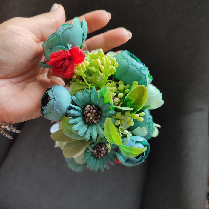 Диадема с цветя уникат