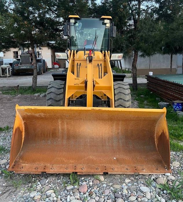 Срочно погрузчик арзон нархда сотилади 2025 йил