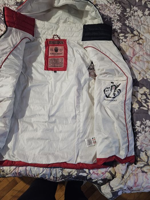 Продавам зимен елек