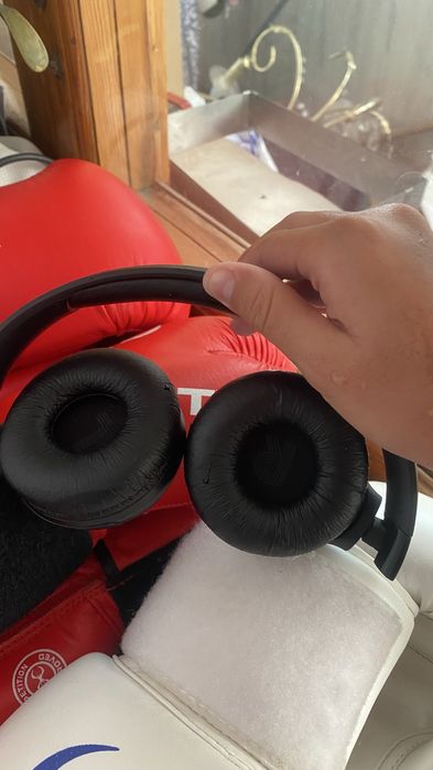 Jbl наушники идеальное состояние