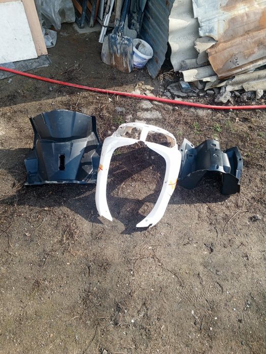 Продам пластик мопед м8 продам за 6000 тысяч