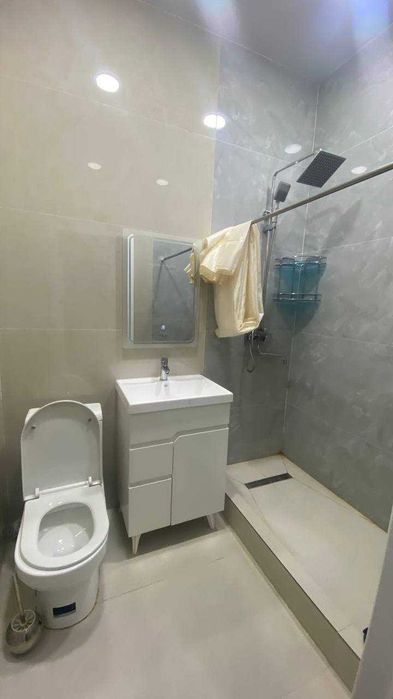 R3 Сдаётся квартира 2/2/5 на Яккасарайском  ор-р ул. Бабура