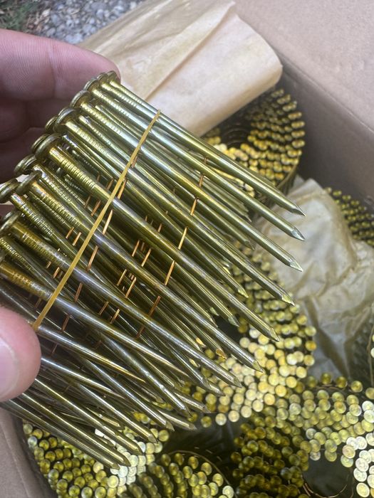 Пирони 6000 броя внос от италия  28/80 28/90