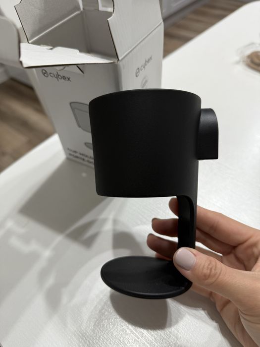 Продам подстаканник Cybex, новый