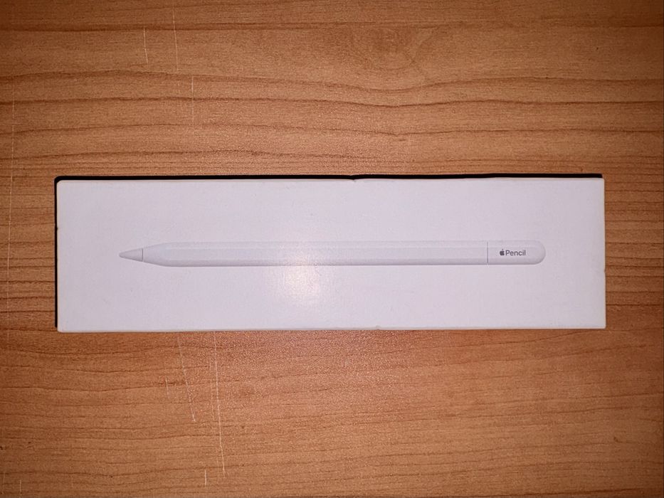 Apple Pencil (USB-C) - (чисто нов; не е отварян; идва в оригиналната опаковка)