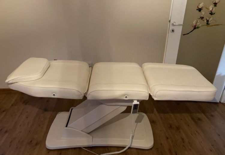 Scaun electric , teatamente, masaj