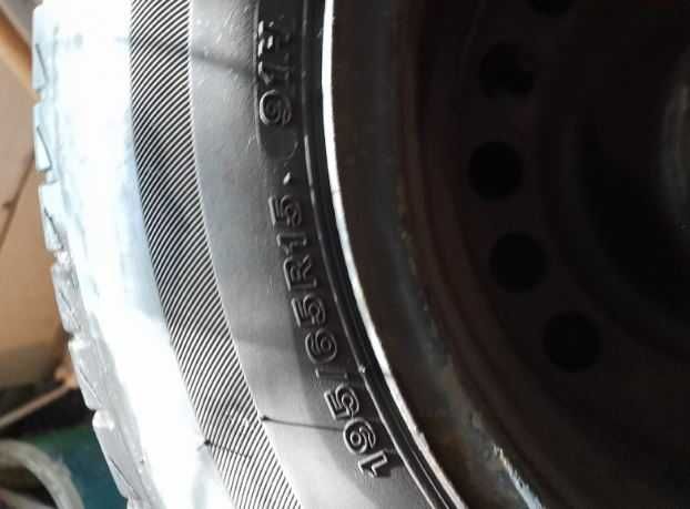 Roti complete de vara Opel Zafira / Astra R15