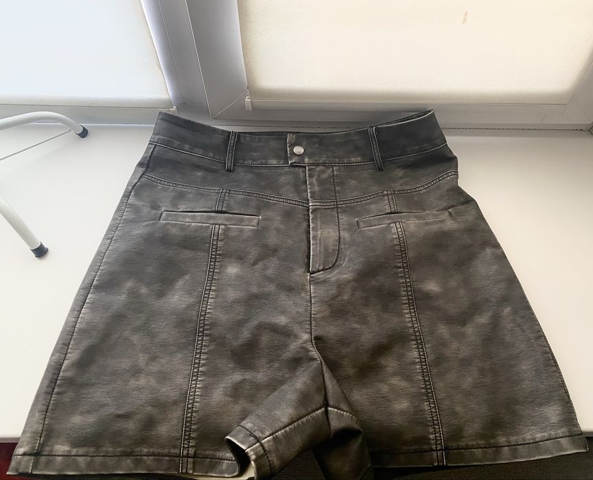 Кожанные шорты без примерки