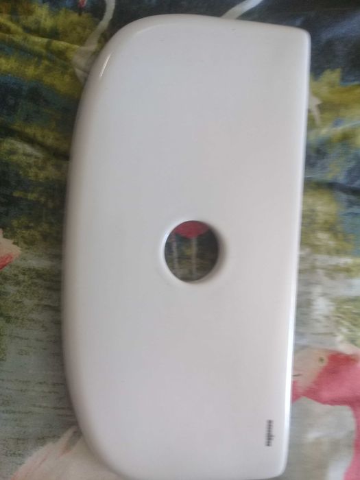 Крышки от бачков унитазов