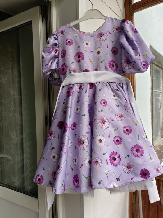 Платье на девочку