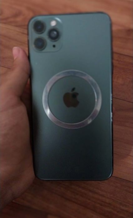 Айфон 11про макс памият 256г