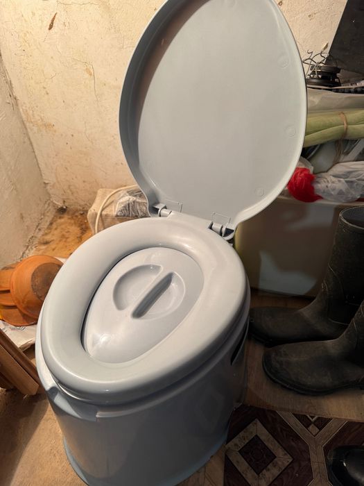 Преносима/подвижна къмпинг тоалетна