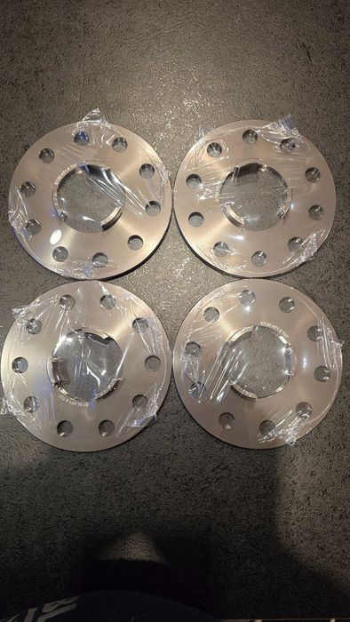 Фланци за Touareg / Q7 / Cayenne 5x130 7мм