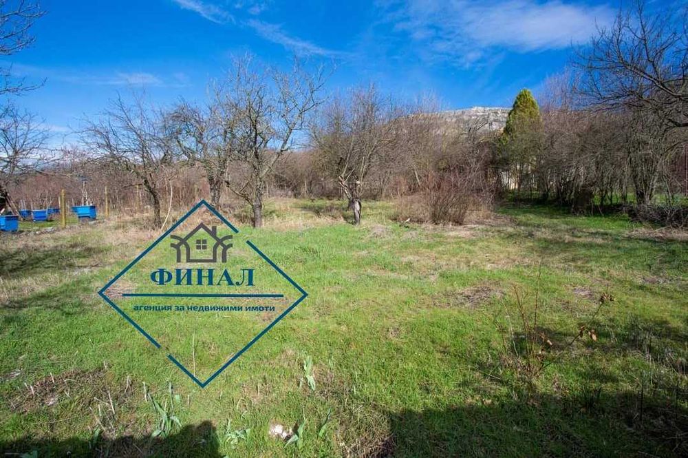 Продава се Къща в с. Мадара, Област Шумен - 70 кв.м за 474 €/кв.м - Снимка #18