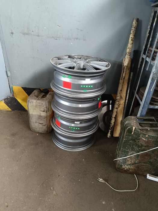 Продам диски R17