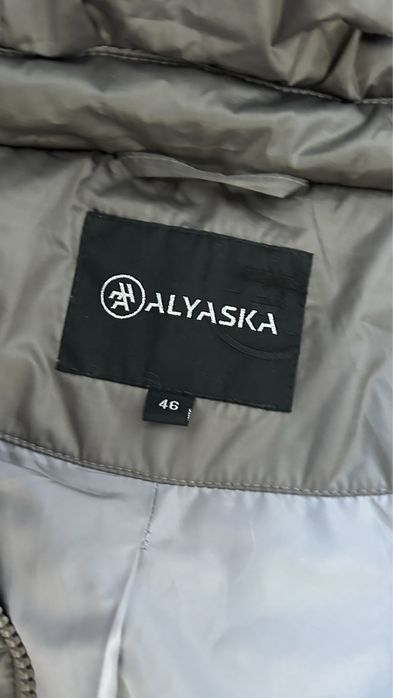 Пуховик б/у