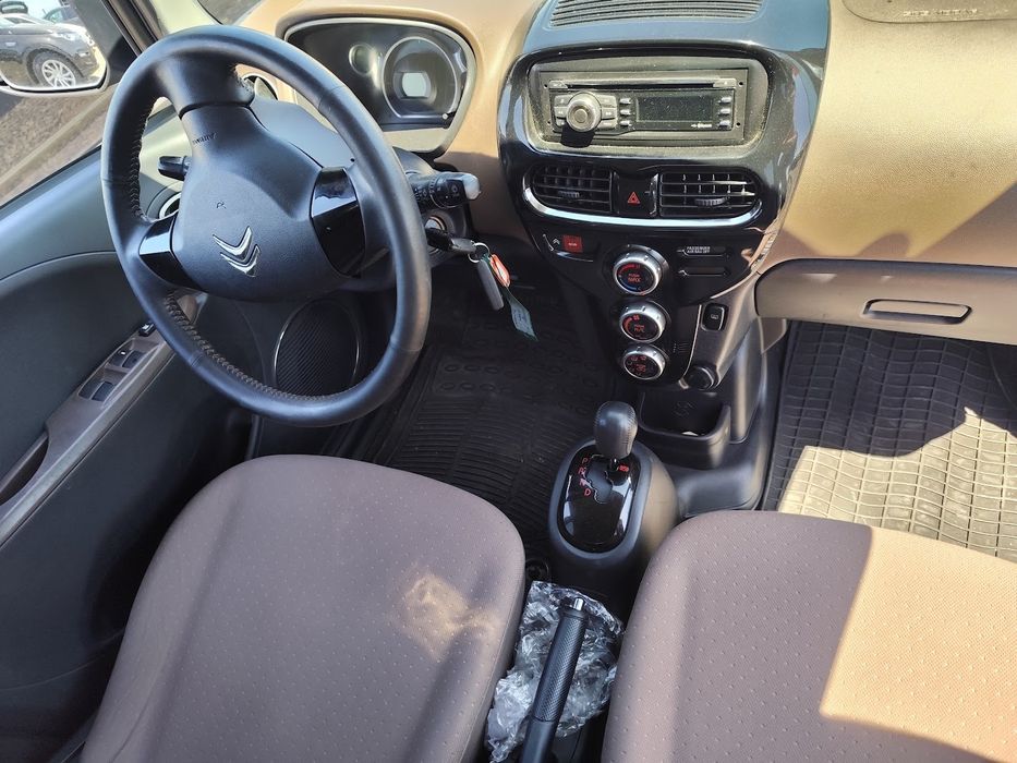 Citroen C Zero. Full electric. An 2011. 113400 km