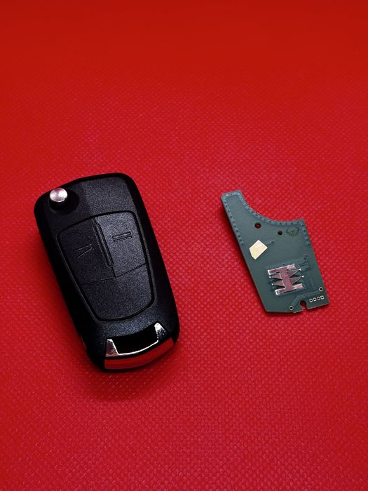 Copiere și programare chei Opel (2 butoane)