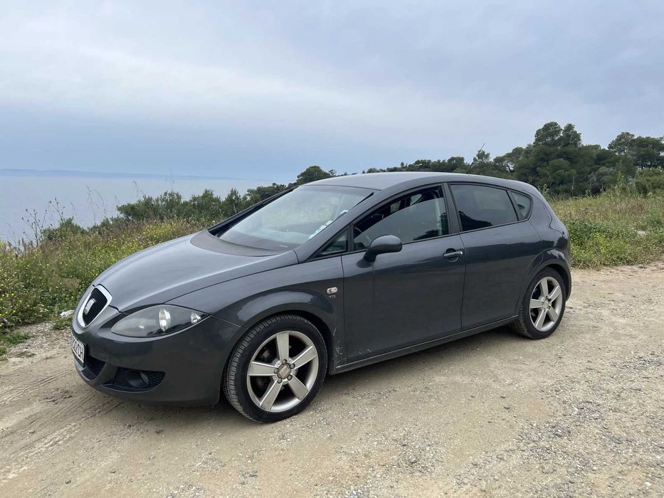 Продавам кола Seat Leon
