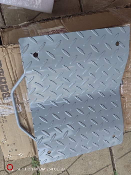 Крик маневрираш за автомобил