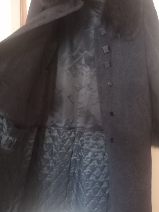 Продам пальто зимнее