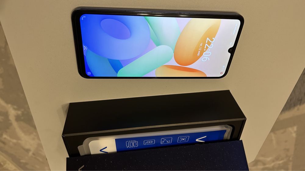 Продам телефон vivo23e