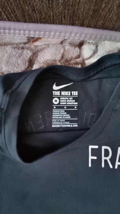 Vand Tricou Nike nou, original