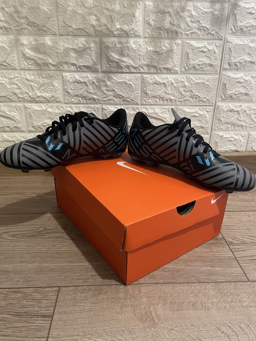 Бутонки adidas nemeziz messi 17.4 номер 36 2/3