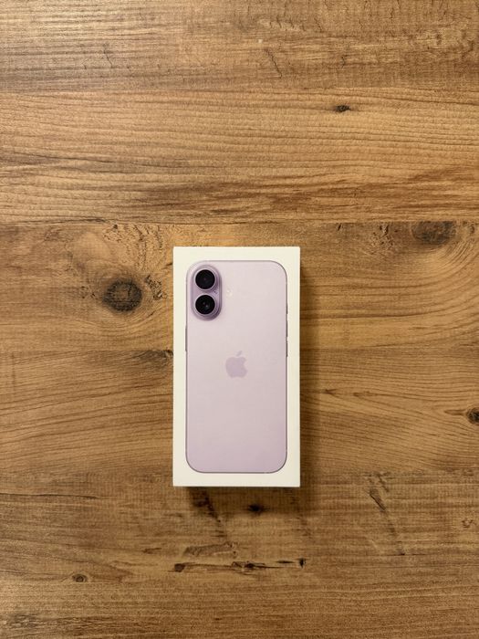 IPhone 17 Нов Запечатан Гаранционен ! Lavender !