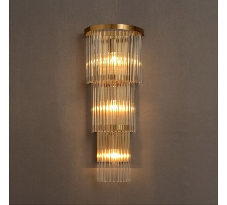 Продам две бра  новые 60 тыс .