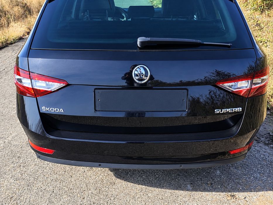 SKODA Superb 2019 — imagine 2