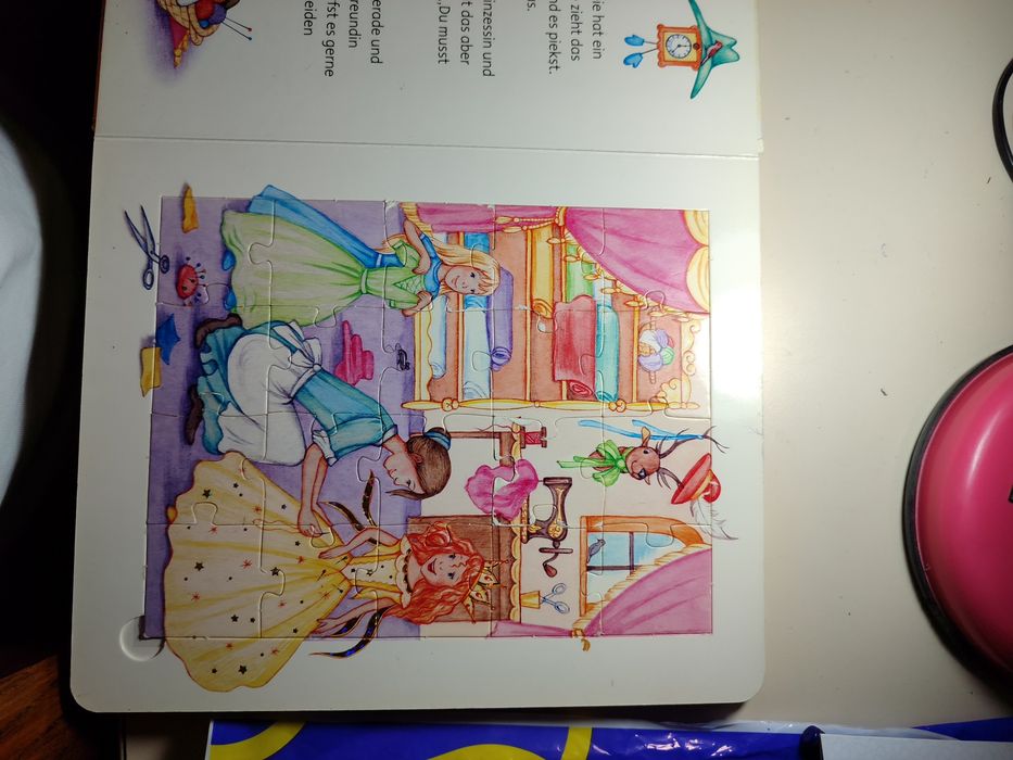 Книжка - игрушка, сказка на немецком языке, паззл, пазл