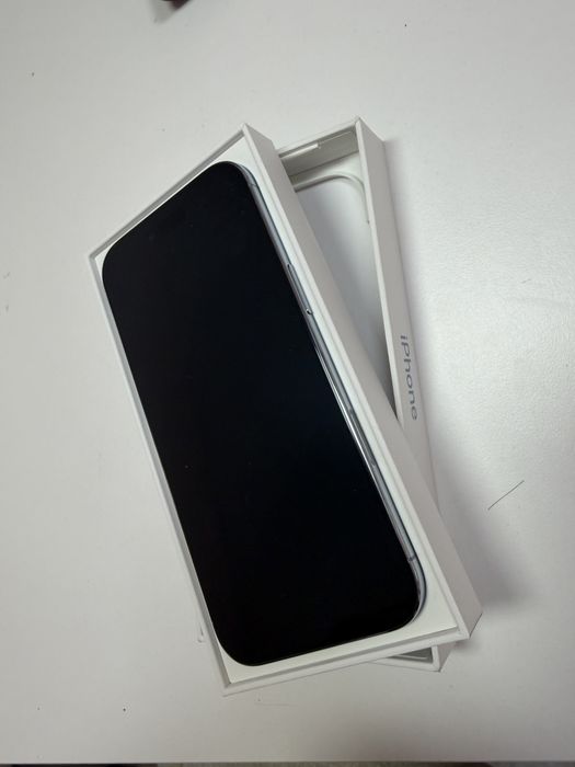 Нов Iphone 17 Air ,Sky Blue,256 Gb