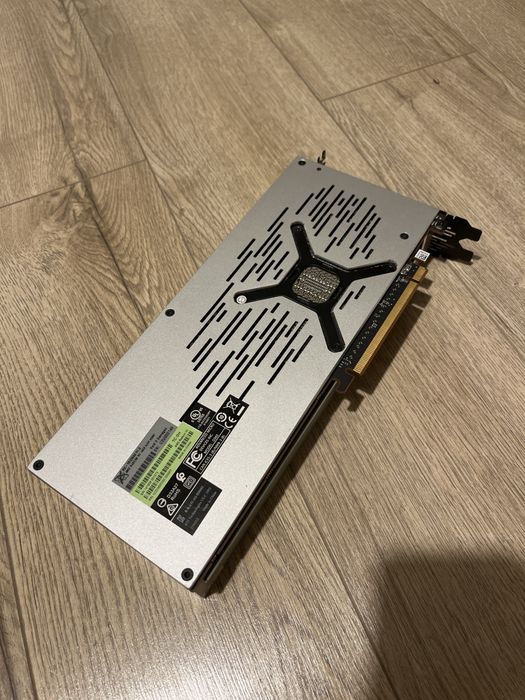 Placa Video AMD 16GB 4096bit Radeon VII Gaming Editare