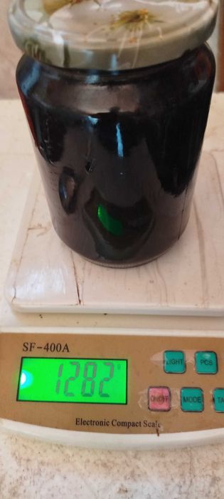 Манов мед пчелен мед