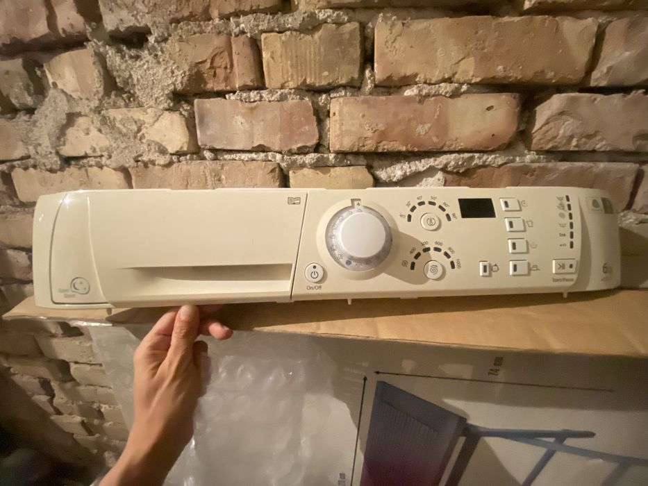 Програматор за пералня Ariston Hotpoint ARXF109