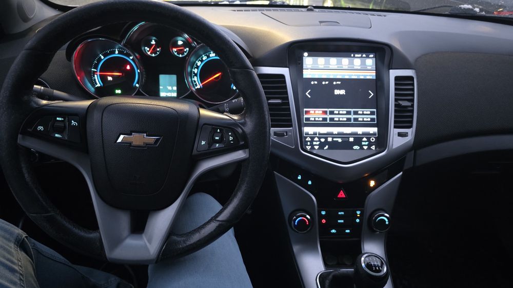 Шевролет Круз 2.0 2012 година/ Chevrolet Cruze