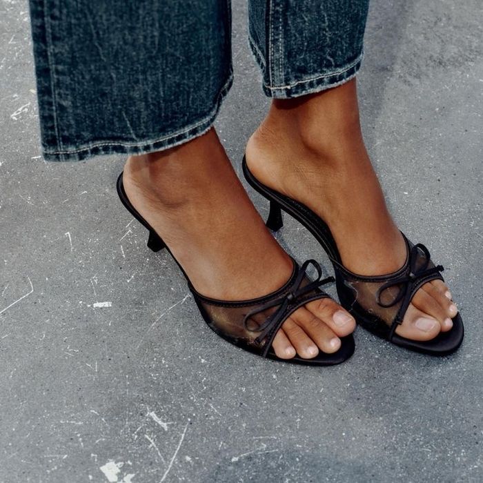 Шлепки Zara 37 размер