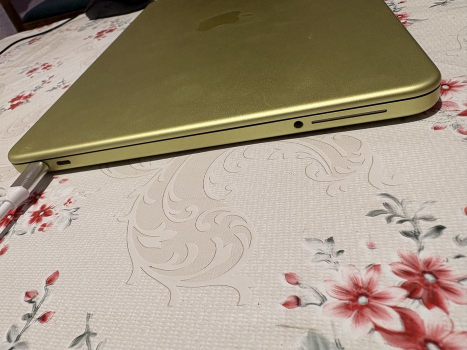 Macbook neo 13 inch