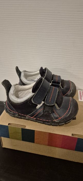 Детски обувки ,различни размери -22,23