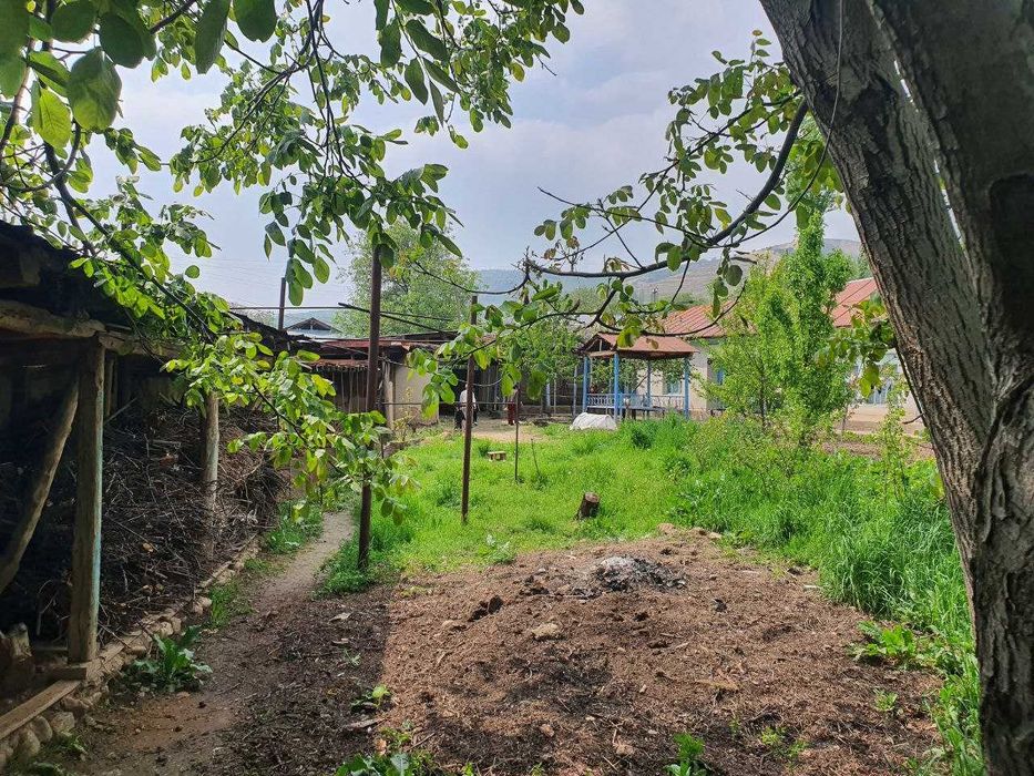 Продается участок Сижжаке Бустанлик. Сижжакда уй сотилади