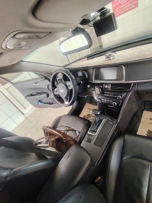 Продам Киа к5, газ, обьем 2,2018 года