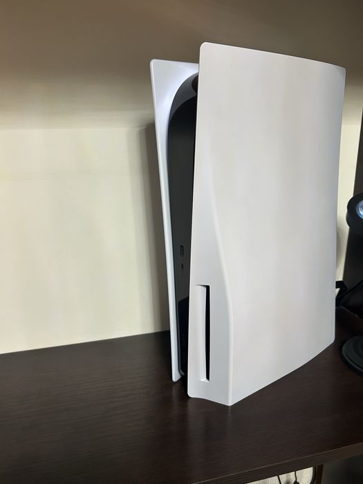 Продам PS5 с дисководом