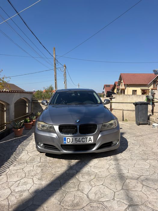 BMW e90 LCI 318D 2009