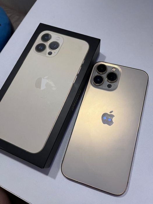 Продам Iphone 13 Pro MAX