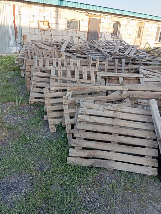Продам деревянные поддоны на дрова