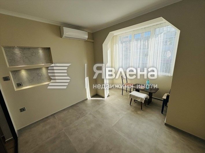 Продава се Тристаен апартамент в Варна, Базар Левски - 70 кв.м за 2255 €/кв.м - Снимка #3