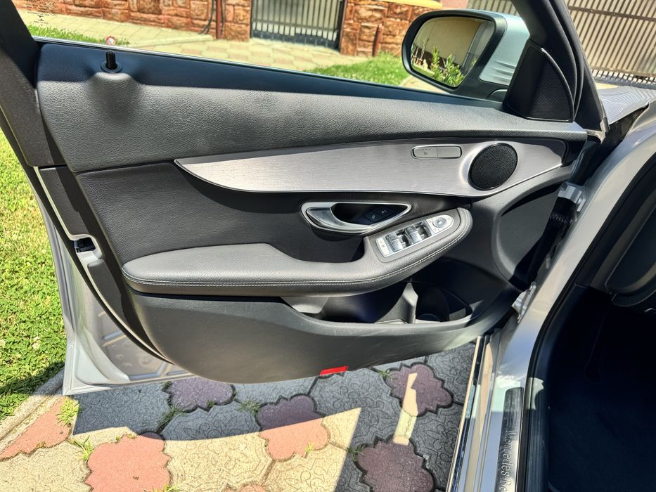 Mercedes-Benz C220d S205 Break 2018 170CP 9G-TRONIC | FSH | Panoramic | LED | ISOFIX | Iarnă