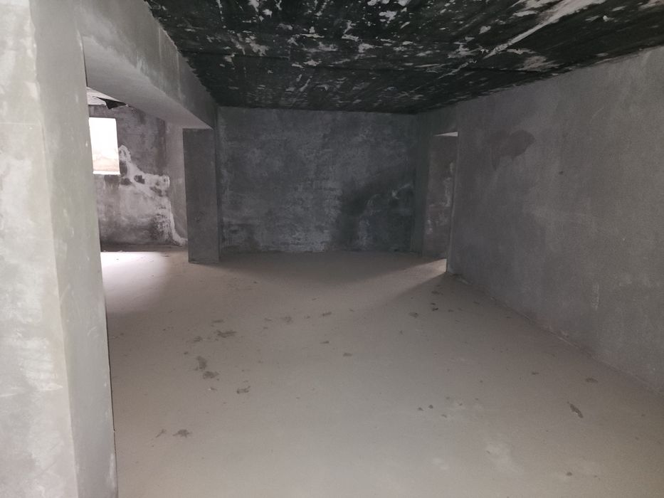 Nazarbek Beshqo'rgon 4 sotixdan 2ta hovli