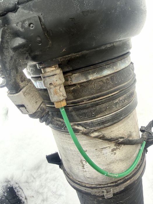 Предна възглавница Преден амортисьор AUDI A6 A7 C7 4G